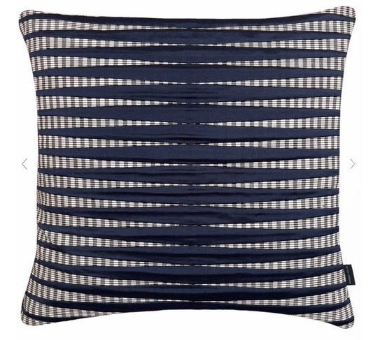 Lawrence Cushion 22''x22''