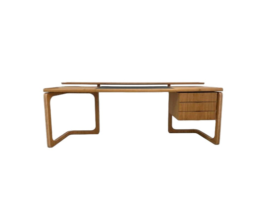 Lancer Desk