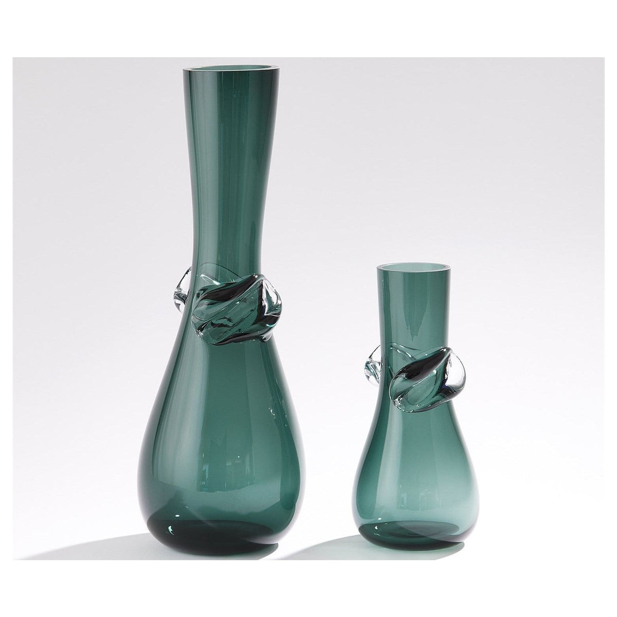 Knot Vase Smoke Green Sm