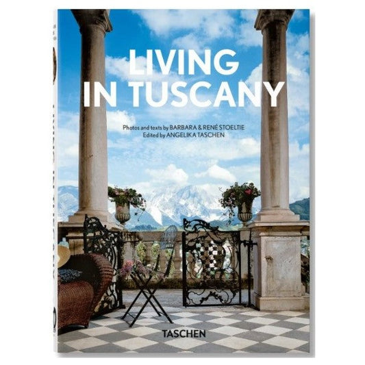 Living in Tuscany 40th Edition Book